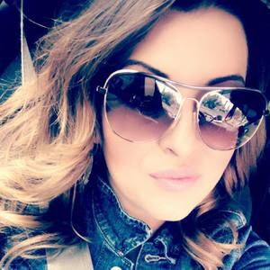 Meet your Posher, Cassie n